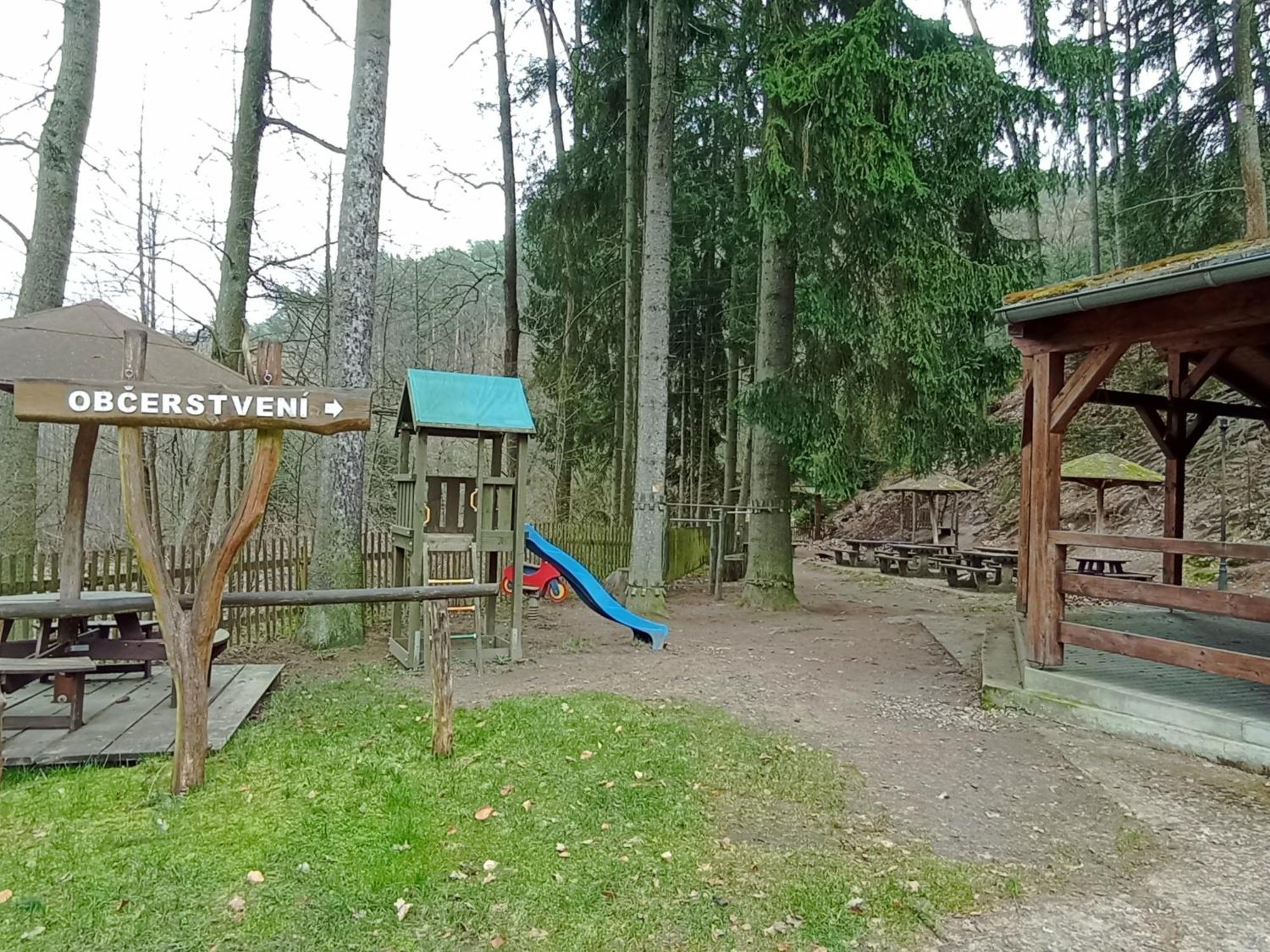 Penzion U Studnicku Ceska Lipa Exterior photo